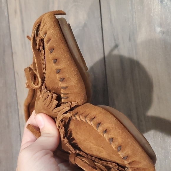 Minnetonka Women Loafer Suede shoes flats sz 9 moccasin - Picture 4 of 10